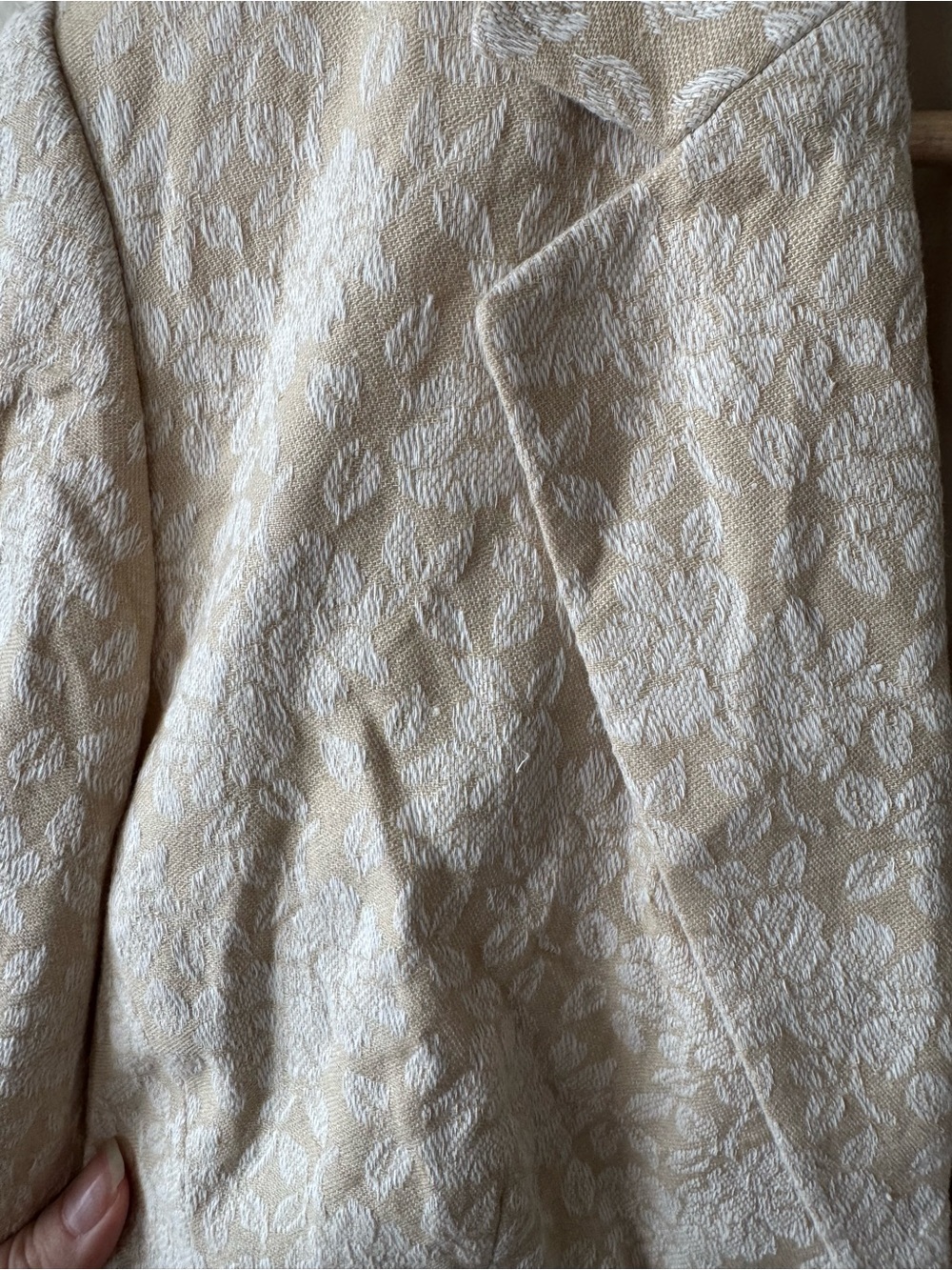 Villager Cream Floral Jacquard Blazer - Picture 7 of 7